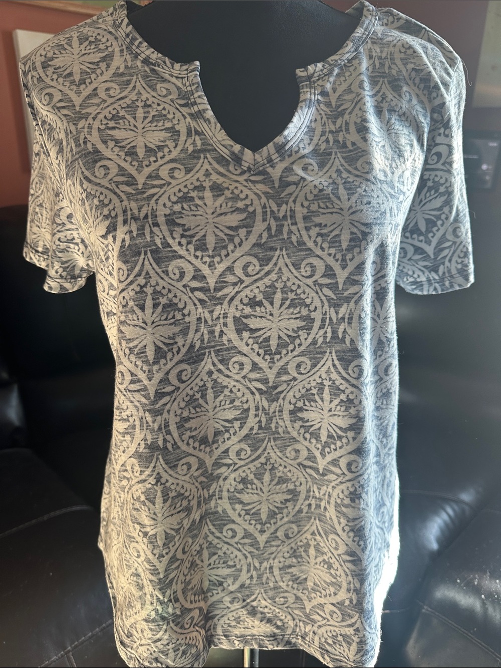 Falls Creek Gray and White V-Neck Printed Short Sleeve Top
